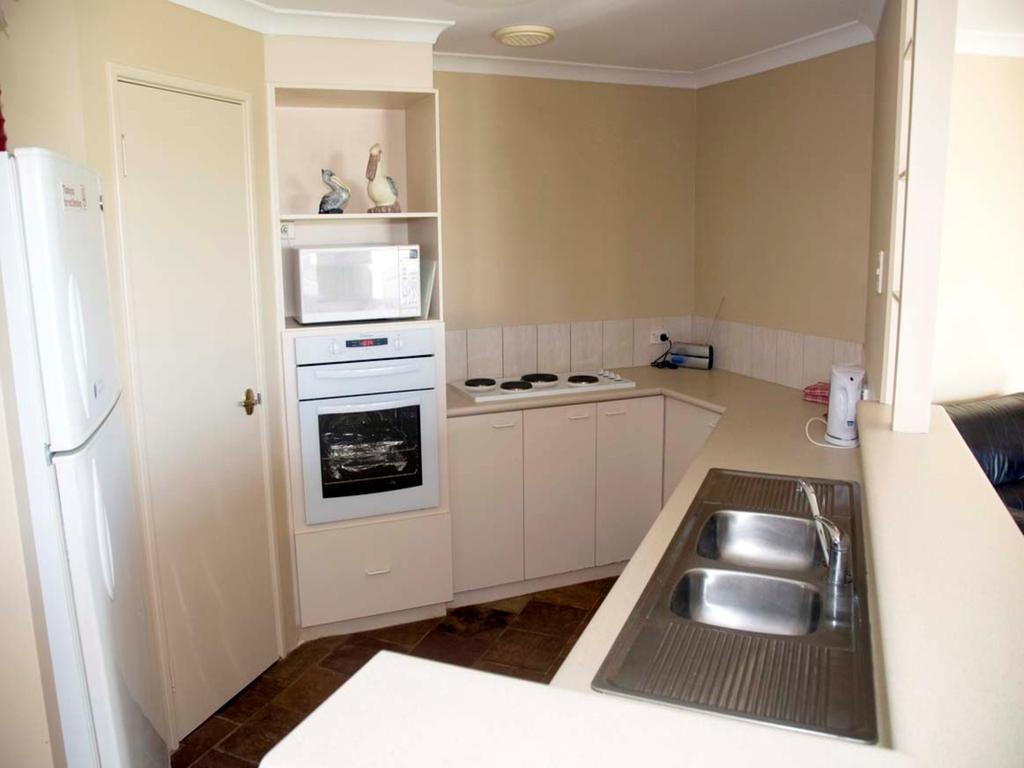 Pelican Shore Oceanfront Villa 6 Kalbarri Bilik gambar