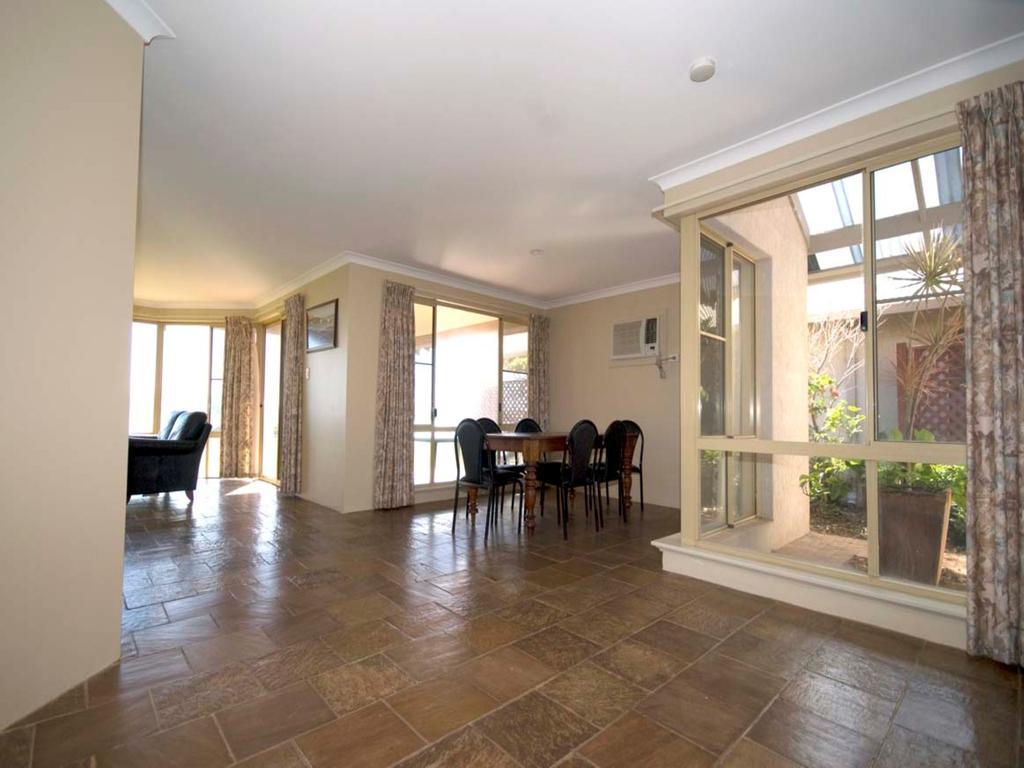 Pelican Shore Oceanfront Villa 6 Kalbarri Bilik gambar